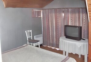 3 多间卧室、熨斗/熨衣板、婴儿床、上网接入