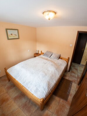 Double bed - Homerez - Chalet in Saint-Chaffrey, mountain view (Saint-Chaffrey)