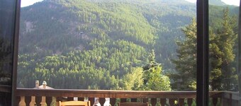 Homerez - Chalet in Saint-Chaffrey, mountain view