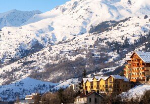 Surroundings - Homerez - Chalet in Saint-Chaffrey, mountain view (Saint-Chaffrey)