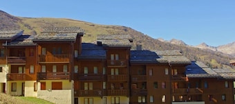Studio divisible pour 4 pers avec terrasse, casier à skis à Valmorel