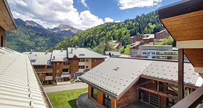 Relais D13 – Sleeps 9 – Spacious duplex in Saint Jean D'Aulps – Near Morzine