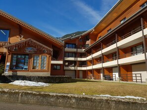 Exterior - SPACIOUS DUPLEX APARTMENT  - SAINT JEAN D'AULPS SKI RESORT -9 PEOPLE - RELAIS D13 (Saint-Jean-d´Aulps)
