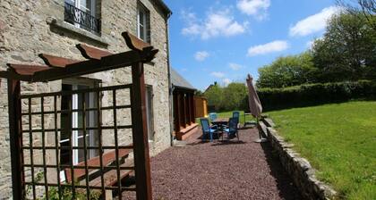 Stone house in La Hague, 4 pers, pets allowed, internet