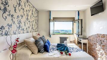 2 slaapkamers, een strijkplank/strijkijzer, gratis wifi, beddengoed