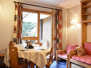 Dining - Cozy apartment 5 pers, Méribel, near slopes and shops, pets allowed (Méribel)