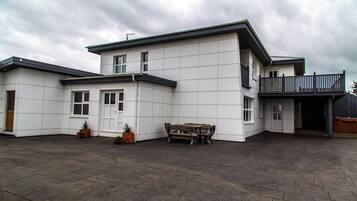 Panorama-villa - 6 soveværelser - køkken - bjergudsigt | Terrasse/gårdhave