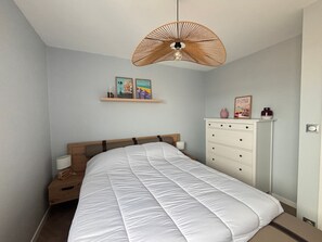 2 bedrooms