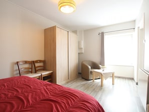 3 Schlafzimmer, kostenloses WLAN, Bettwäsche