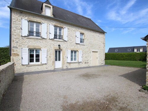 House for 6 pers, 3 bedrooms, pets allowed, near Utah Beach