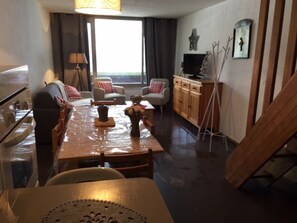 TV - 2-room cabin apartment, 6/7 people, near slopes, family comfort (La Mongie)