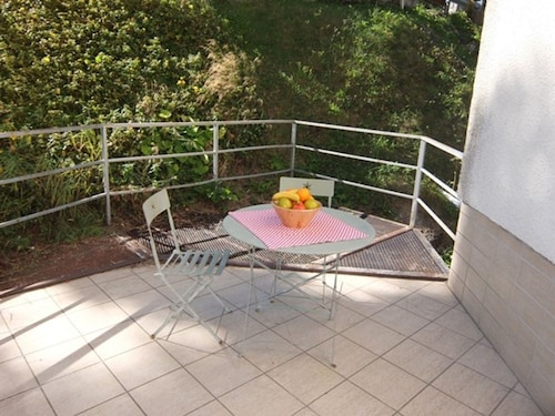 Apartment for 6 people, parking, pets allowed