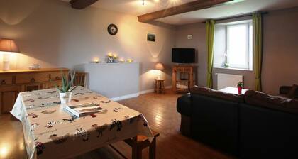 Maison Spacieuse pour Familles avec CheminĂ©e, Jardin et BBQ â Animaux AcceptĂ©s, Option MĂ©nage