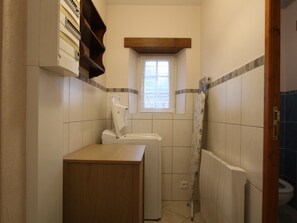 Bathroom - Peaceful semi-detached house in Sortosville-en-Beaumont (Sortosville-en-Beaumont)