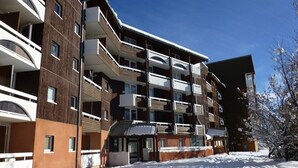 Exterior - 2P-Mezzanine Apartment for 6 in Alpe d'Huez (Huez)