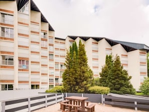 Outdoor dining - Studio for 4 with TV, parking, pets allowed, near ski resort (Barèges)