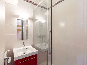 Bathroom - Studio cabin for 6 at the foot of the slopes in Gourette (Gourette)