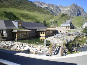 Esterni