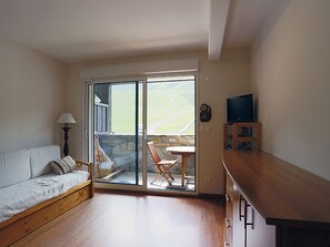 Fernseher, DVD-Player