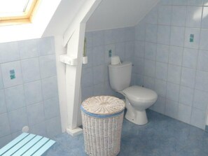 Bathroom - House in Réville for 6 pers, fireplace, garden, WIFI (Reville)