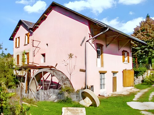 Homerez - Maison charmante à Chirens avec jardin clôturé