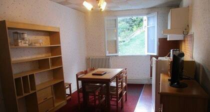 Charming 2-room apartment for 4 in Cauterets with WiFi