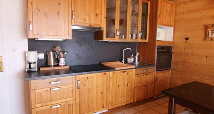 Studio cosy 4 pers avec balcon, face aux pistes et proche commerces â L'Alpe d'Huez