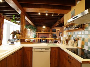 Fridge, microwave, dishwasher