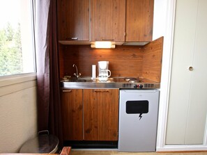 Fridge, microwave, coffee/tea maker