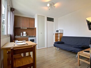 TV - Studio for 2, Chartreuse view, peaceful (Chamrousse)