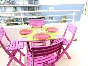 Outdoor dining - Studio Loft 4 Pers in La Rochelle (La Rochelle)