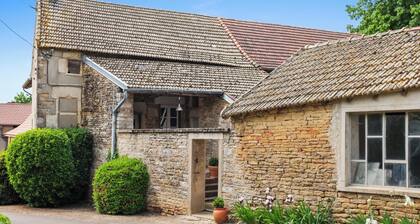 Homerez - Haus in Grevilly, Garten, Parkplatz inklusive