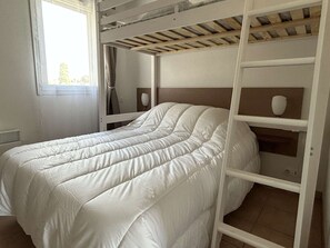 1 bedroom