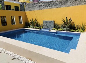 Pool - Casa Bugambilias, 1 and a half blocks from the beach (la peñita de jaltemba)