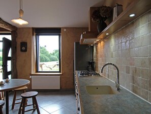 Fridge, microwave, dishwasher