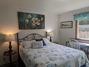 2 habitaciones, escritorio, tabla de planchar con plancha y wifi gratis 