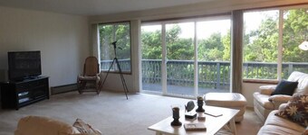 Osprey Pines - walk to the beach