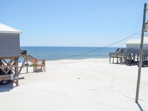 On the beach - Unit 049 - Beachcomber (Dauphin Island)