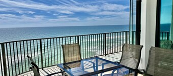 2 BR/2.5 BA Condo on the 10th Floor! In Walking Distance to Flora Bama!