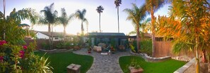 Property grounds - Roomy, Quaint, Studio Loft w/ Bay View - Central SD Location  (San Diego)