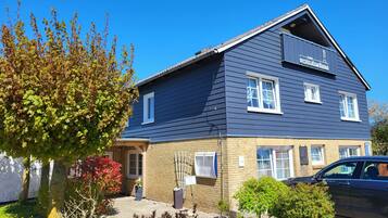 Fachada del alojamiento