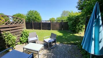 Eenvoudig appartement, kitchenette, tuin | Terras