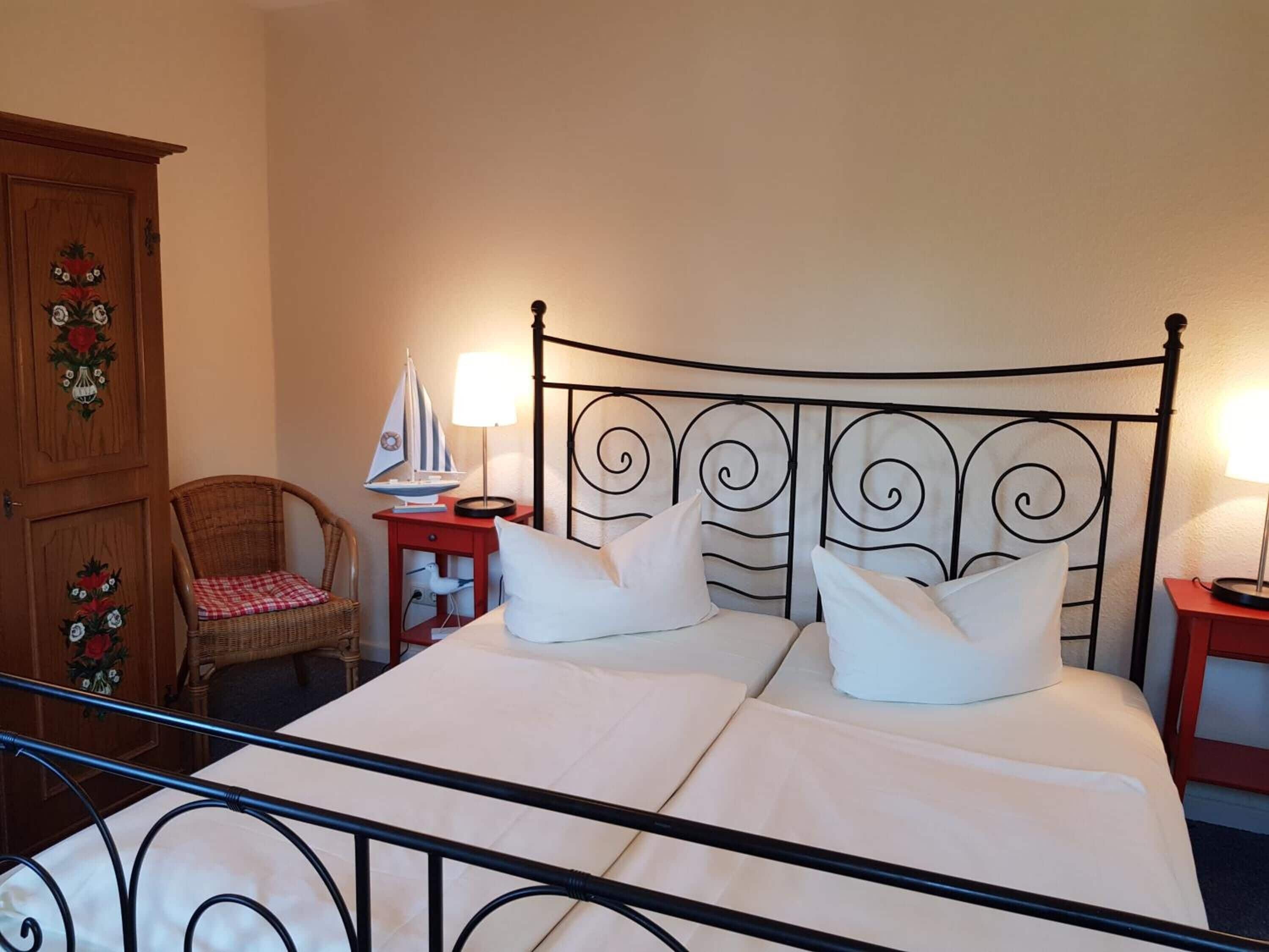 basic double room | hypo-allergenic bedding, free wifi, bed sheets