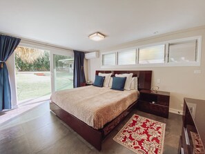 4 Schlafzimmer, Bügeleisen/Bügelbrett, WLAN, Bettwäsche