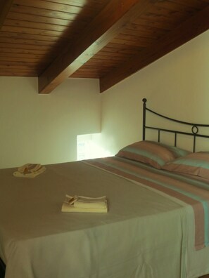 2 quartos, quartos à prova de som, ferros/tábuas de passar roupa