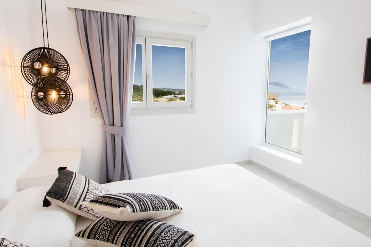 In-room safe, soundproofing, iron/ironing board (on request)