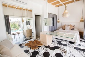 Caja de seguridad en la habitación y sistema de insonorización 