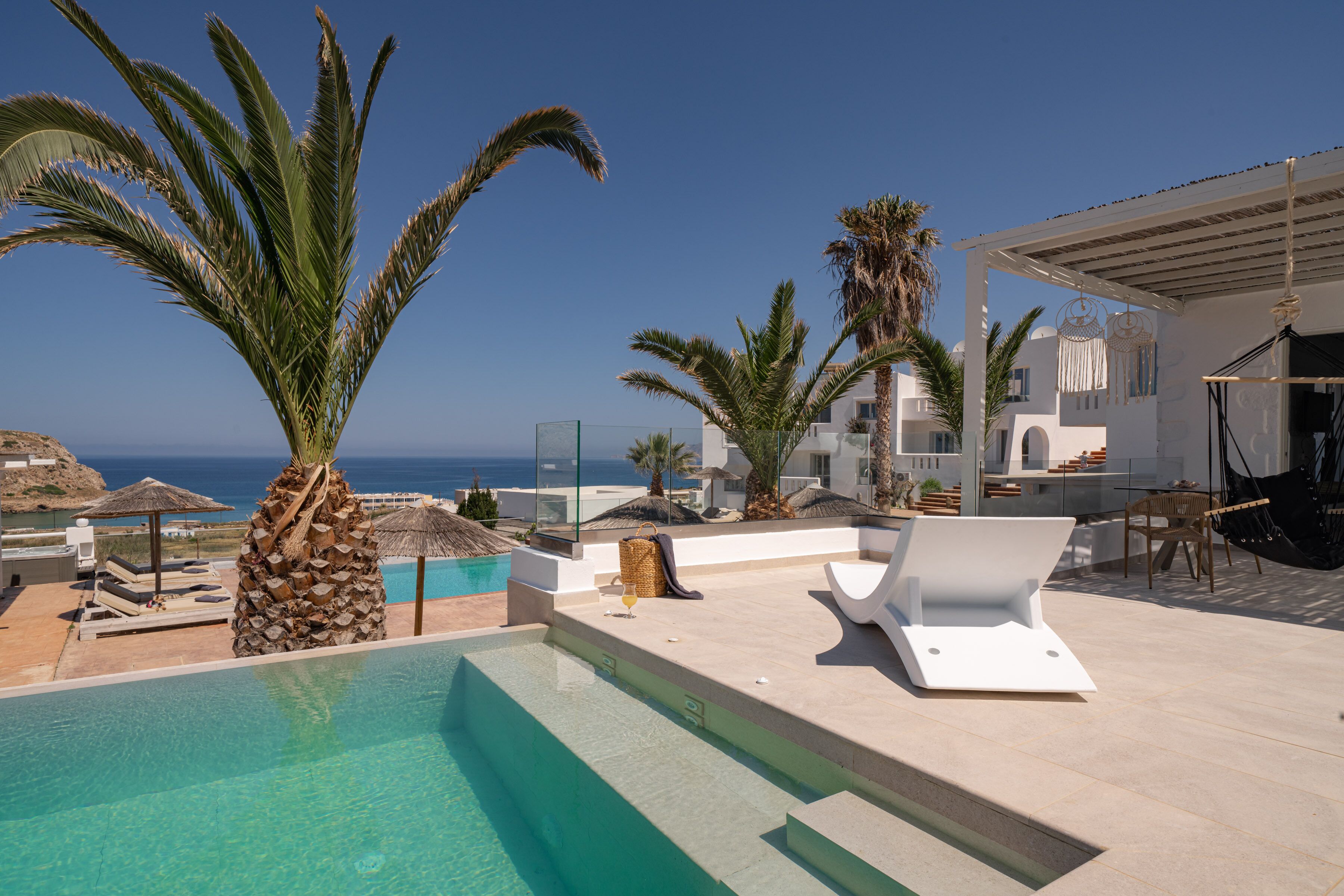 Private pool