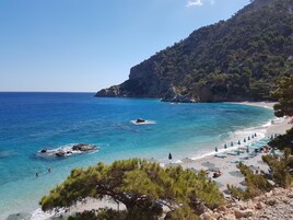 Daily local cuisine breakfast (EUR 20 per person)