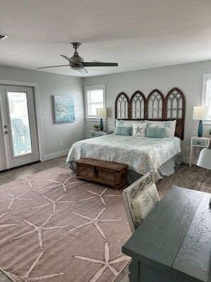 4 bedrooms, iron/ironing board, WiFi, bed sheets - Steps away from Grayton Beach, Large Private Saltwater Pool, 4 Bedrooms, 4 Baths (Santa Rosa Beach)